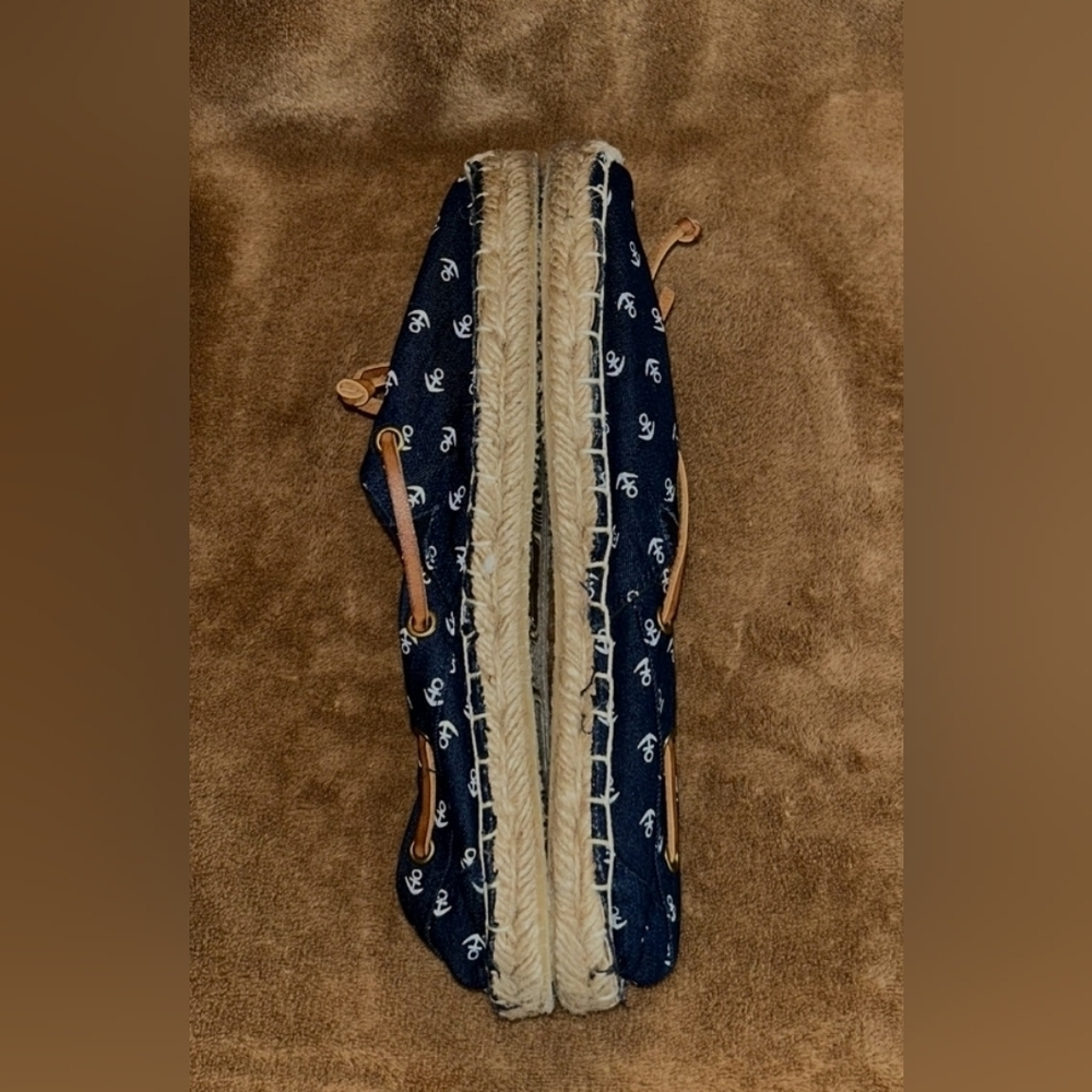 Charming Charlie nautical shoe size 8 *S-1011.2K - Picture 4 of 4